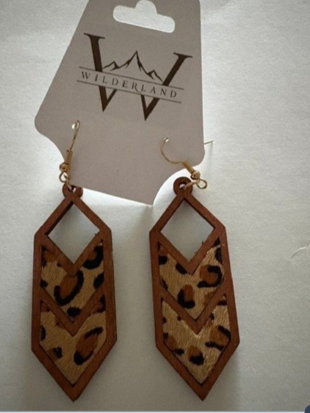 Wilderland Genuine Cowhide & Wood Leopard Western Drop Earrings NWT